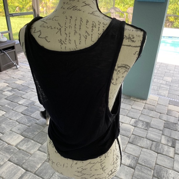 🧜♀️ Pink Floyd Tank - Picture 5 of 10